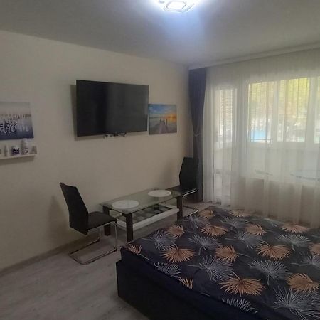 Cosy Apartment Varna Exterior photo